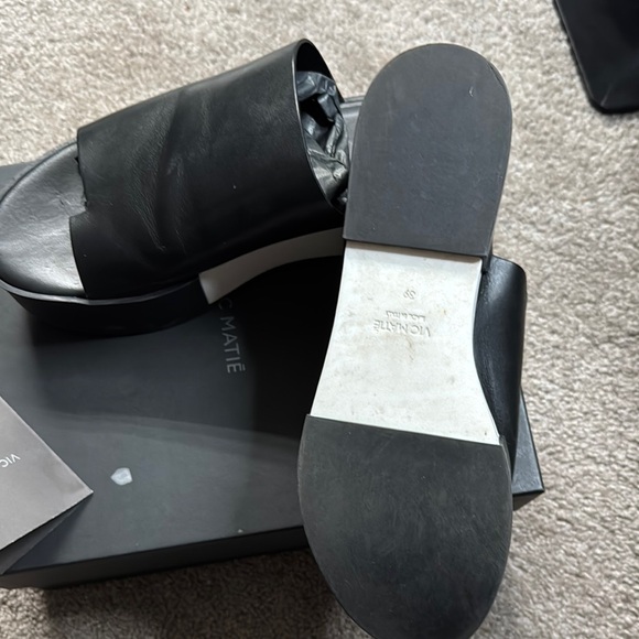 Vic Matie Black Leather Platform Slides - Picture 4 of 6